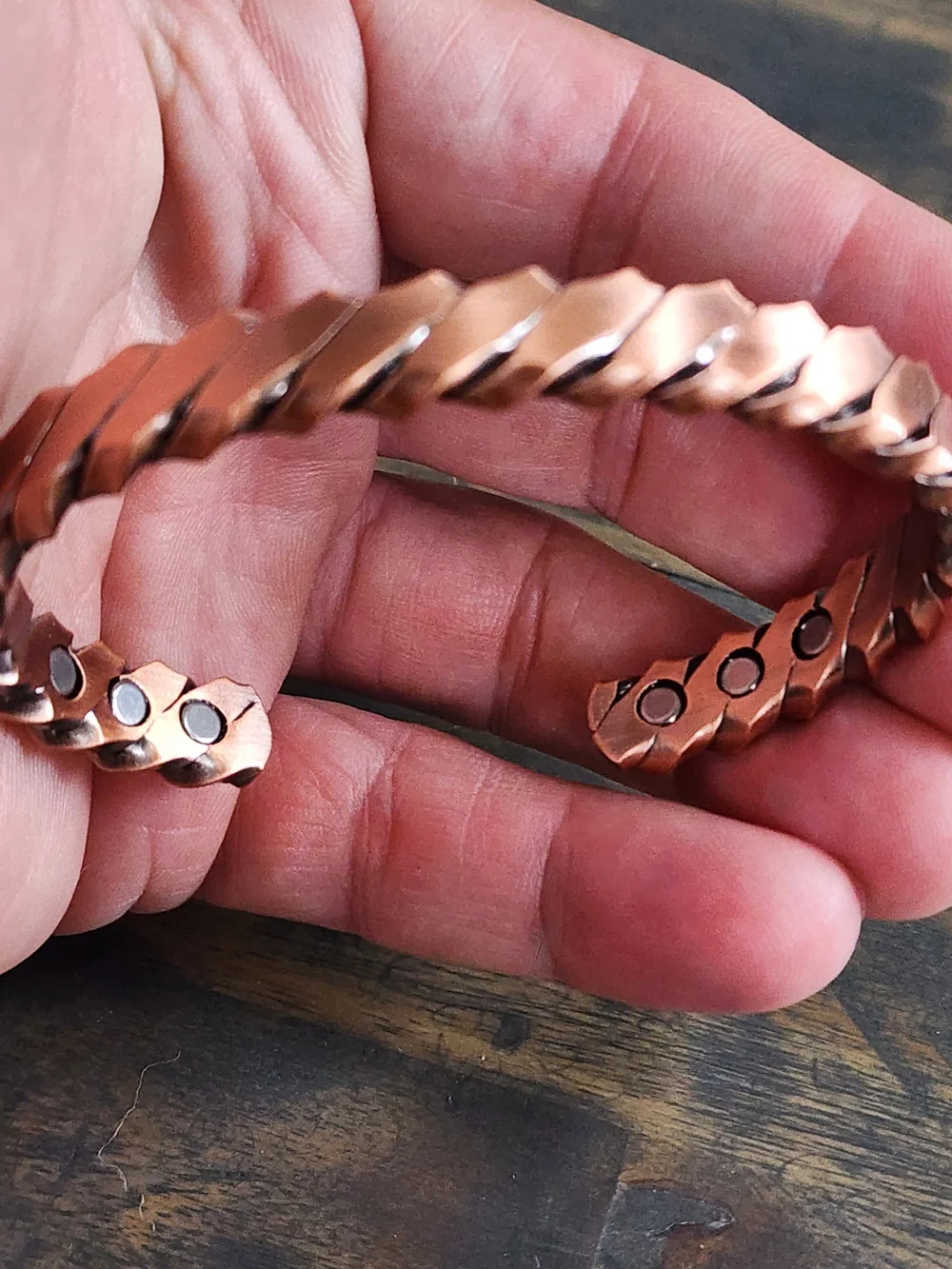 Pure Copper Magnetic Cuff Bracelet – 6 Magnets – 10mm Wide Adjustable Unisex